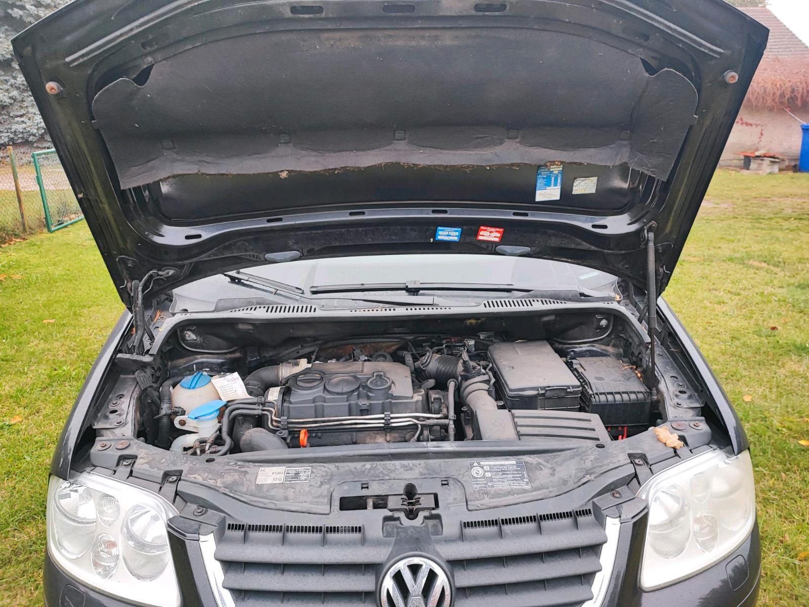 Volkswagen Touran 2006 — photo 9
