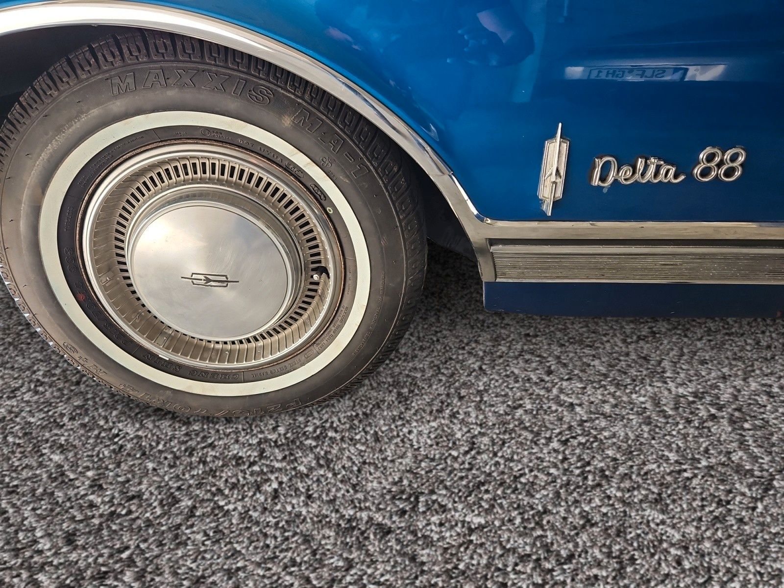 Fahrzeugabbildung Oldsmobile Delta 88 4-door Hardtop H-Kennzeichen