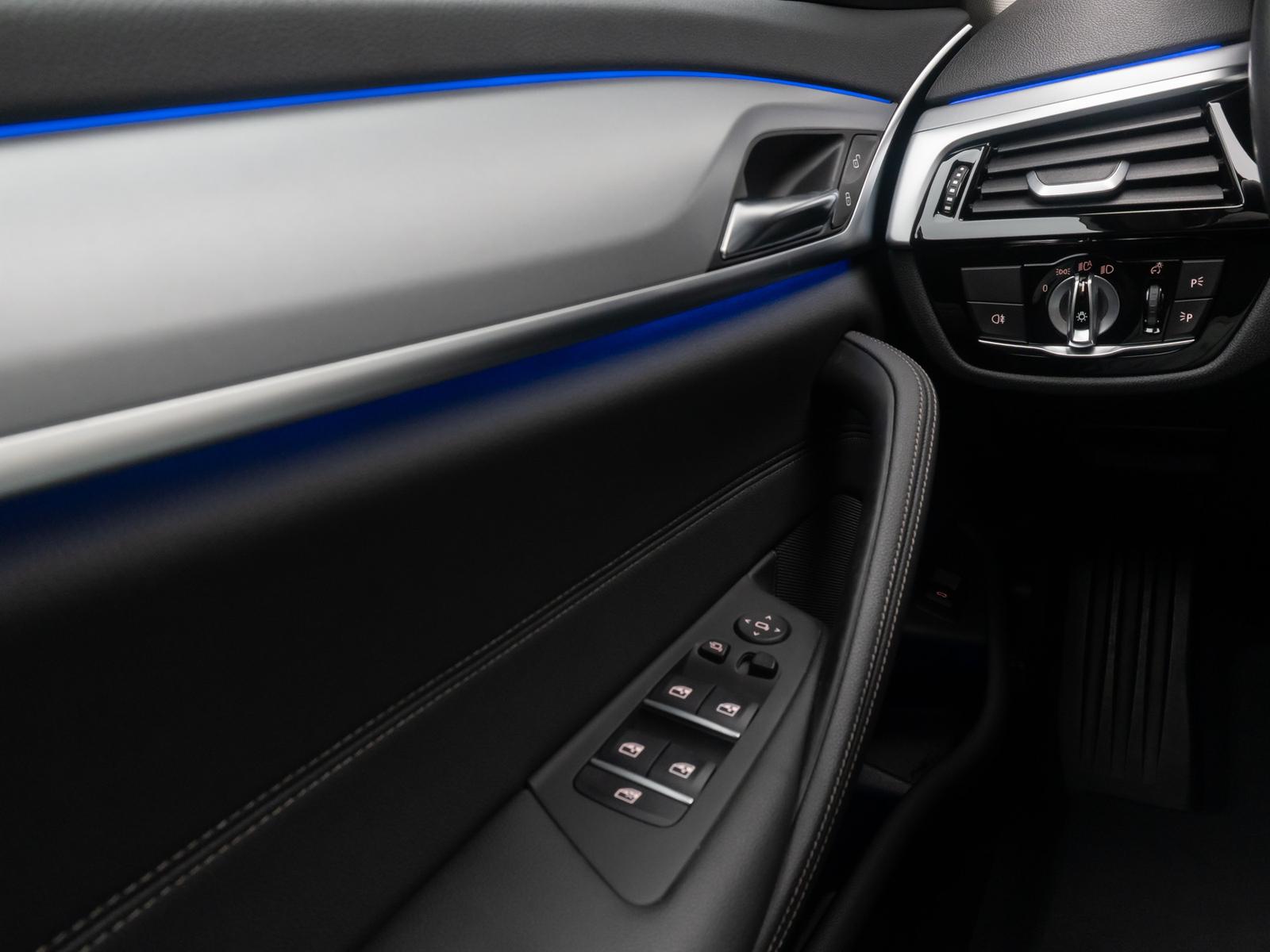 BMW 520d Kamera Laser HUD DAB 4xKlima Alarm Komfort