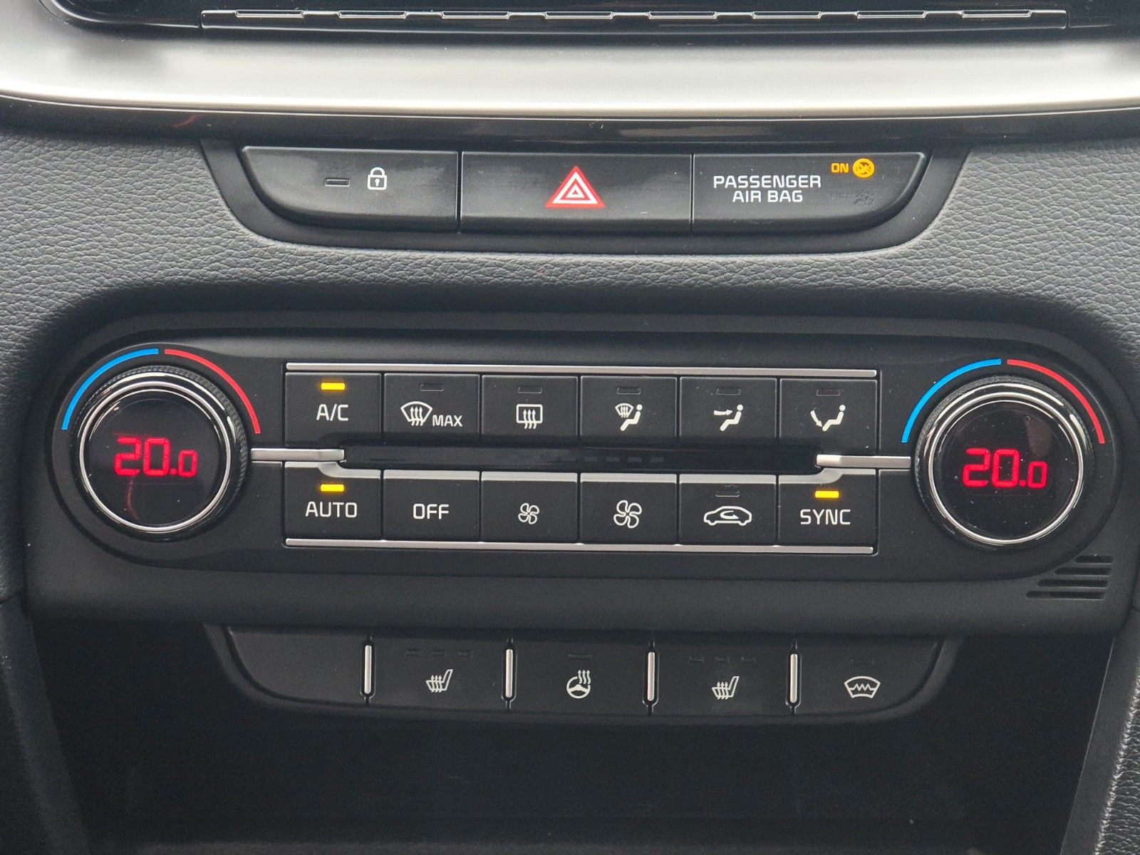 Fahrzeugabbildung Kia ProCeed 1.6 T-GDI DCT GT WKR Bastuck JBL KOM