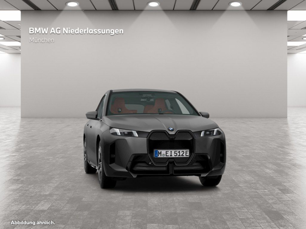 BMW iX - Bild 13