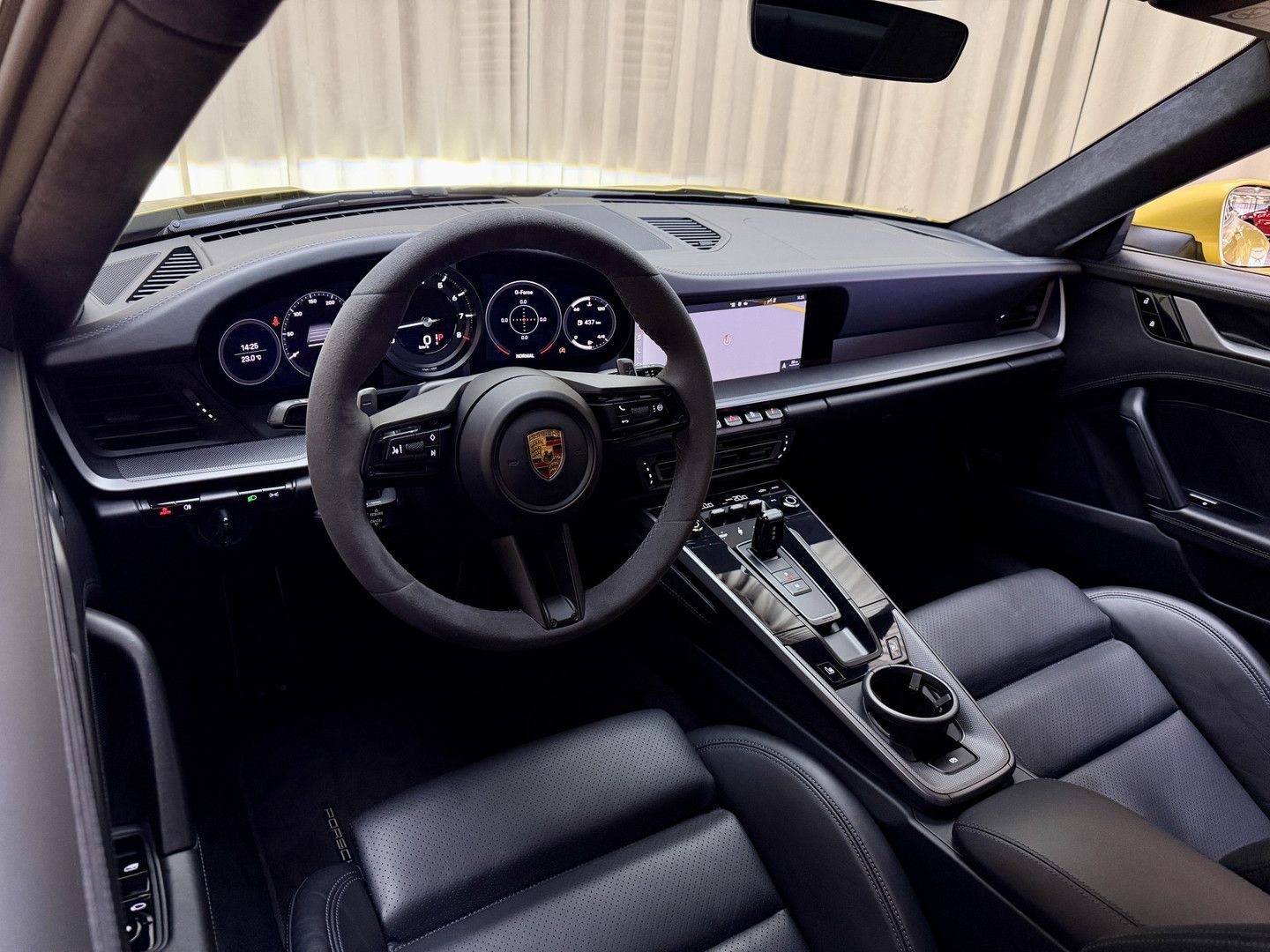 Porsche 992 992 3.0 Carrera S / 450 PK / Paint to Sample imagem 2