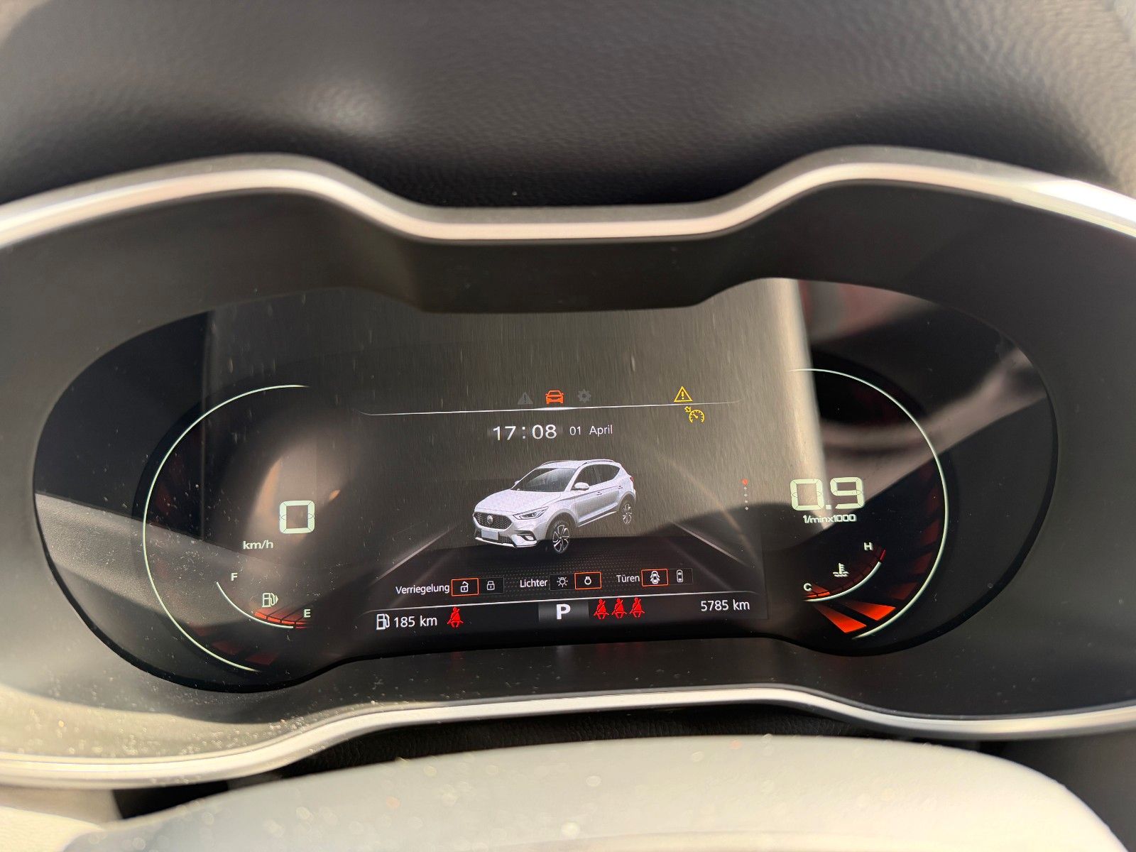 Fahrzeugabbildung MG ZS Luxury Leder+360°Kamera+LED+Carplay+DAB+TOTW