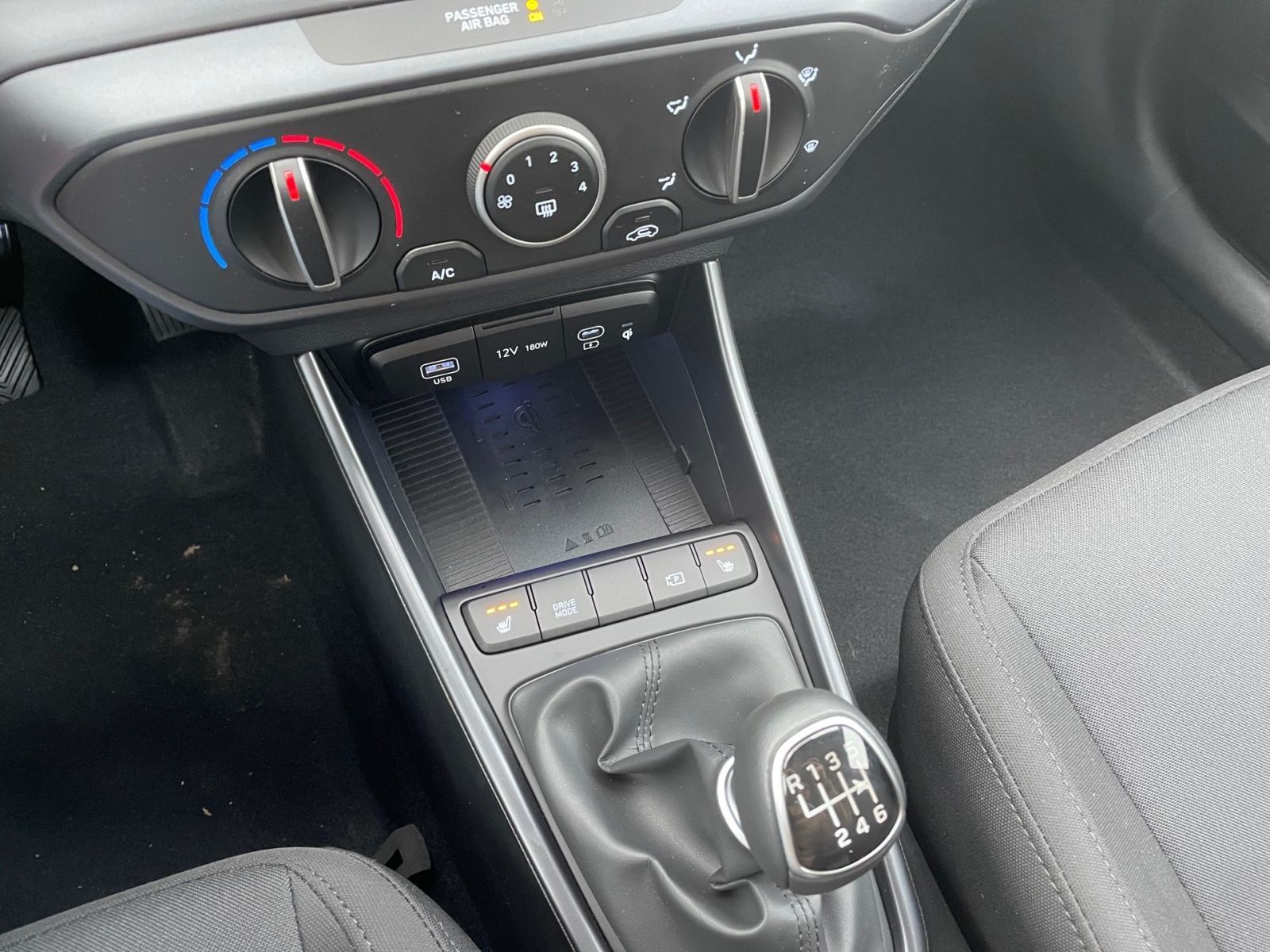 Fahrzeugabbildung Hyundai i20 1.0 T-GDI Trend LED