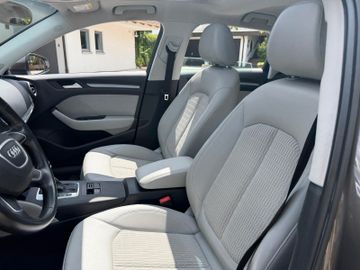 Audi A3 - 12