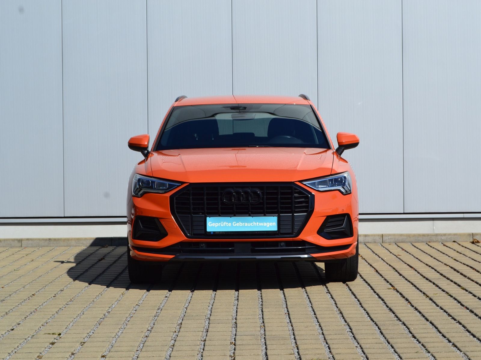 Q3 35 TFSI S-tronic Advanced OPTIK-SW/AHK/LED/18