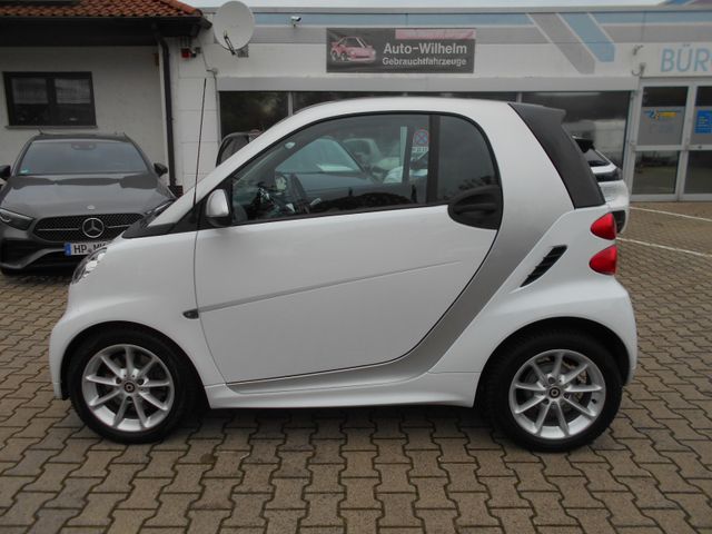 Smart ForTwo coupé 1.0  mhd passion/Servolenkung/Klima