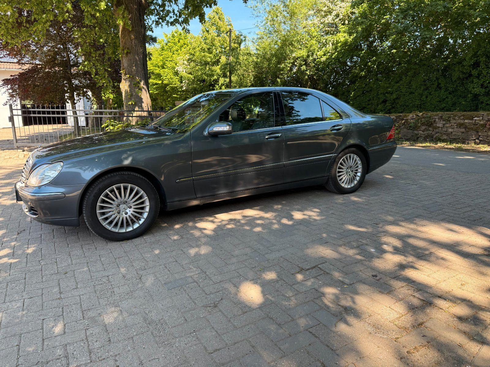 Mercedes-Benz S 320