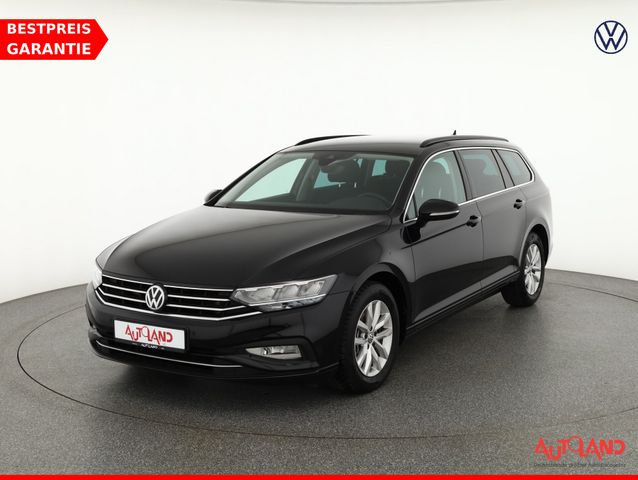 Volkswagen Passat Variant 1.5 TSI DSG Business LED Navi ACC