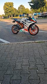 KTM RC 125 - KTM Motorräder in Freiburg