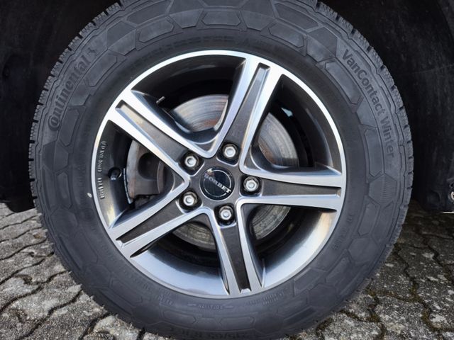 Volkswagen T6.1 Transporter lang*Klima*AHK*Alu*PDC*6-Sitze*