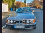 BMW 730i Oldtimer H - BMW 730 mit Benzin-Antrieb: Automatik