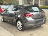 Opel Astra 1.4 Turbo Sport Steuerkettte/TÜV Neu - Opel Astra aus 2011: Turbo