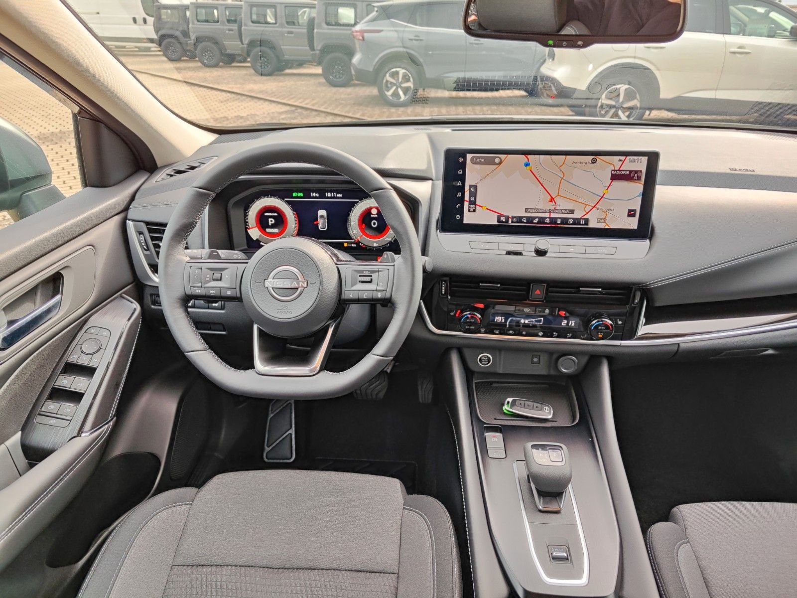 Fahrzeugabbildung Nissan Qashqai 1.3 AT N-Connecta 12,3"NAVI+elHECKKLAPPE