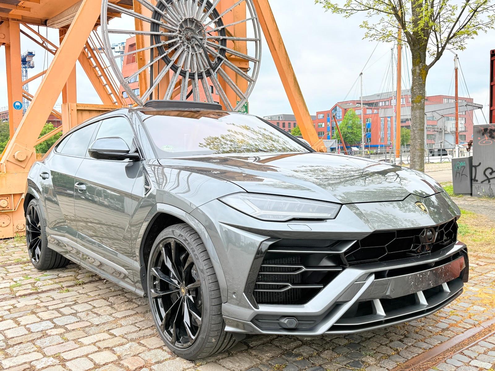 Lamborghini Urus V8 FULL/NIGHTVIS/FONDENT/B&O/MOD2020/SOFTCL