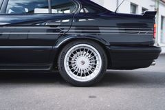 Fahrzeugabbildung ALPINA B10 Biturbo *Sonderlack / Büffel / Recaro*