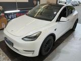 Tesla Model Y Performance Dual AWD*LED*NAVI*PANO*1.HD* - Tesla Gebrauchtwagen in Dresden