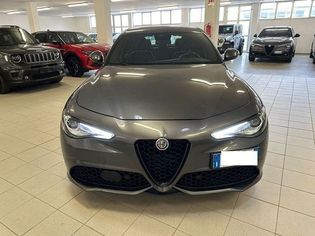 Alfa Romeo Giulia 2.2 Turbodiesel 210 CV AT8 AWD