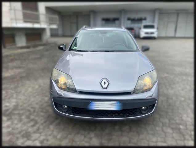 Renault Laguna 2.0 dCi 150CV SporTour Nav