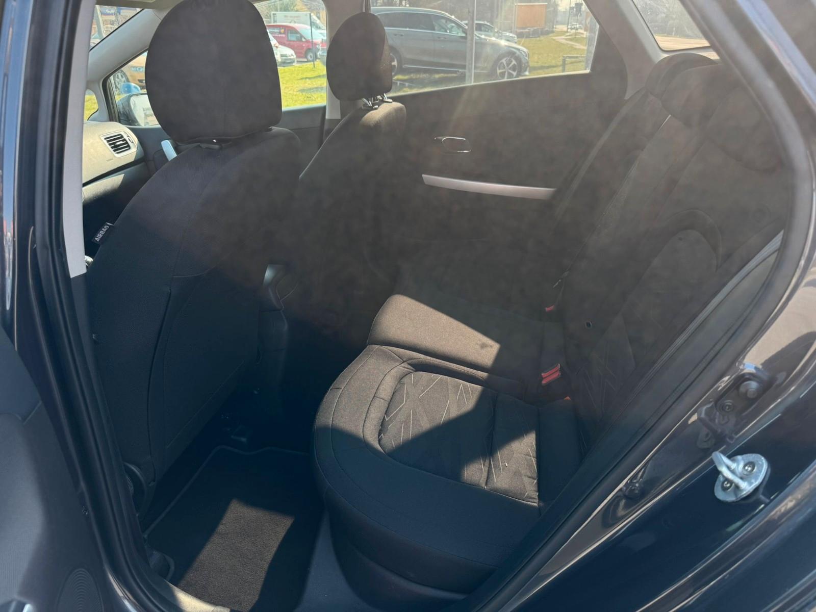 Kia ANDERE Ceed Sportswagon Edition 7