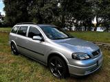 Opel Astra H 1.6 - Opel Astra aus 2003: Kombi
