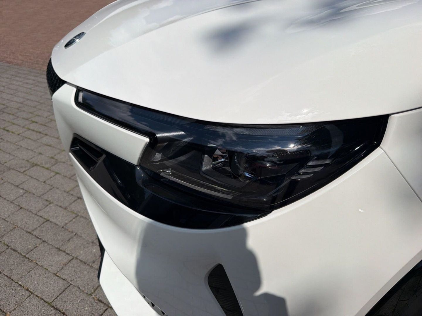 Fahrzeugabbildung Alfa Romeo Junior Ibrida Sport Speciale 1,2 VGT 107kW MY26