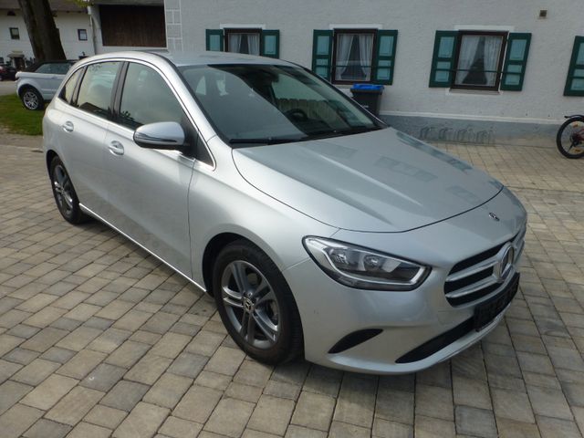 MERCEDES-BENZ B 180 - orig. 6874 km