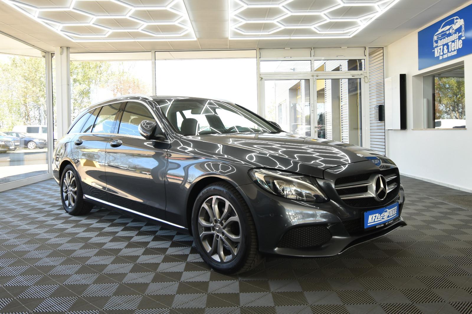 Mercedes-Benz C 200 LED Navi elek. Heckklappe Spur+Totwinkel