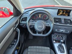 AUDI Q3 S line quattro 2.0TFSI 179PS DSG LED Pano
