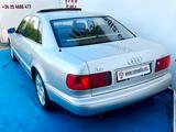Audi A8 4.2 quattro tiptronic/1.HAND - silberne Audi A8