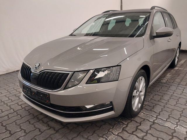 Skoda Octavia Combi Style *NAVI*SHZ*PDC*DSG*