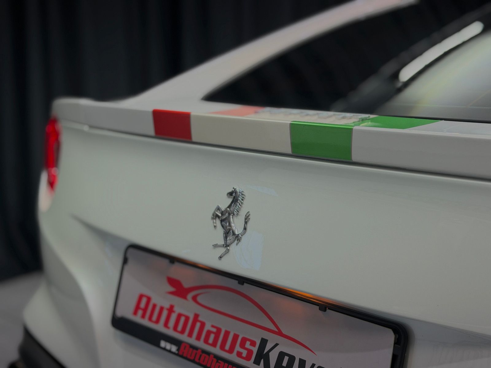 Fahrzeugabbildung Ferrari F12 Berlinetta|RACING-SEATS|NOVITEC-UMBAU|LIFT