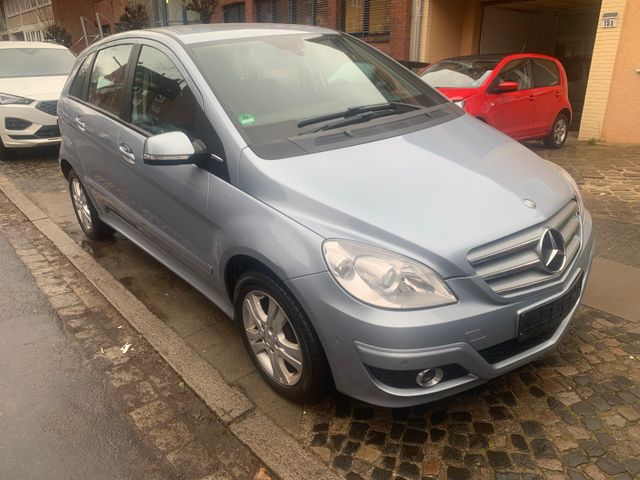 Mercedes-Benz B 170 NGT