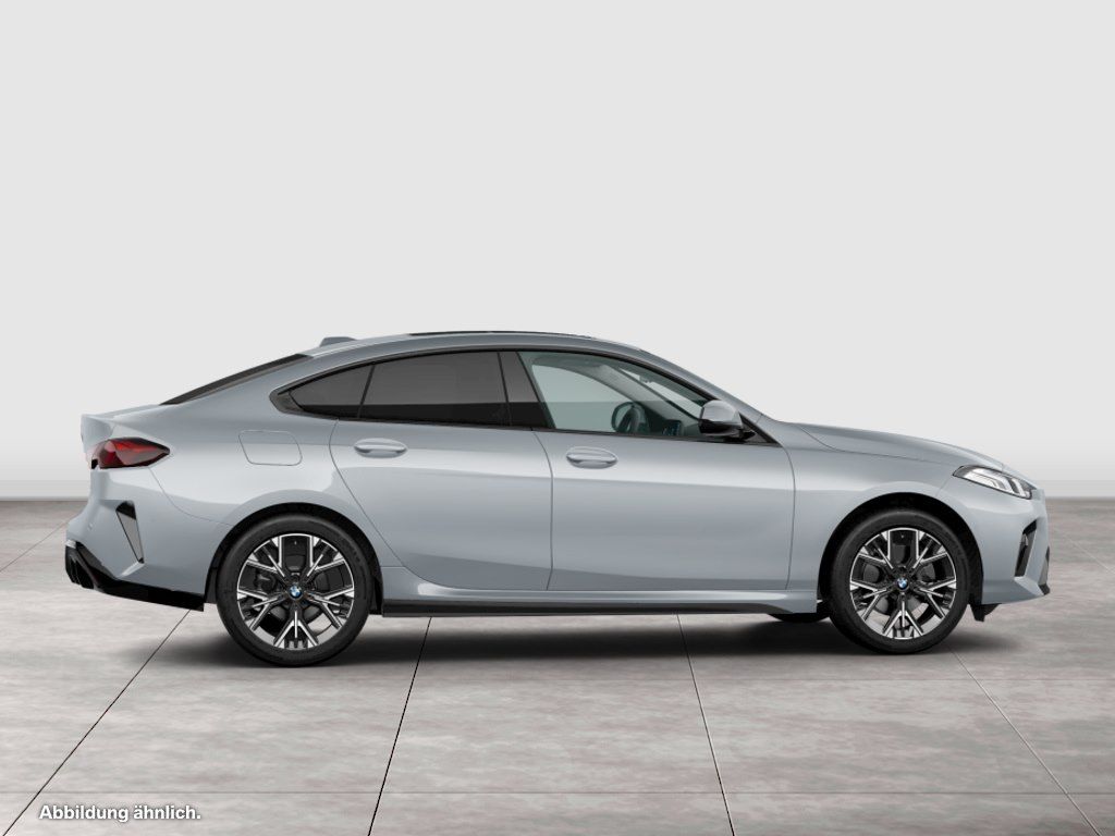 BMW 216 Gran Coupé - Bild 8
