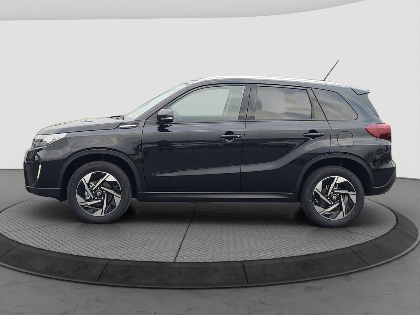 Suzuki Vitara 1.4 HYBRID Comfort+ Navi LED Apple CarPla