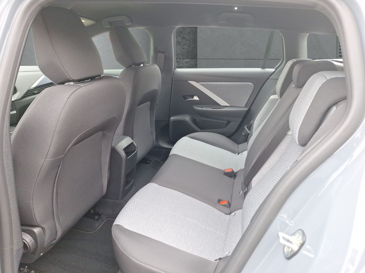 Opel Astra - Bild 9