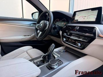 BMW 520 - 7