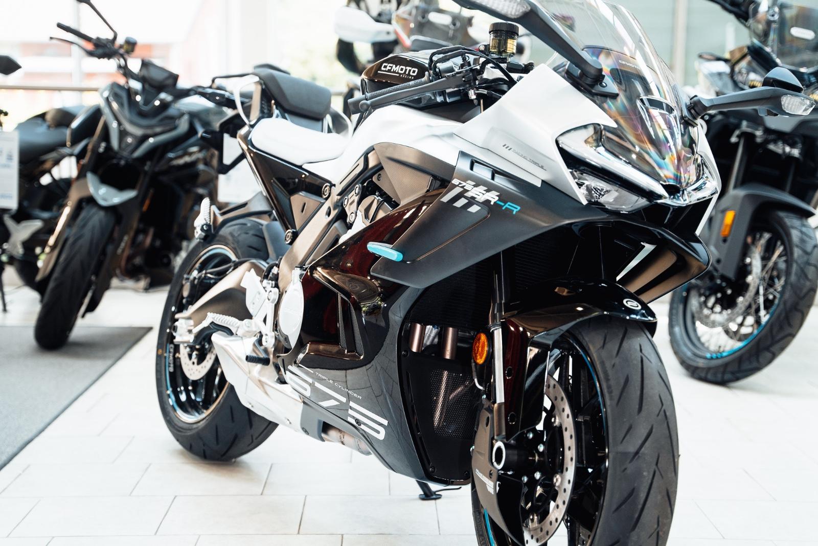 CFMOTO 675SR-R | 4 Jahre Garantie | Sofort Verfügbar!