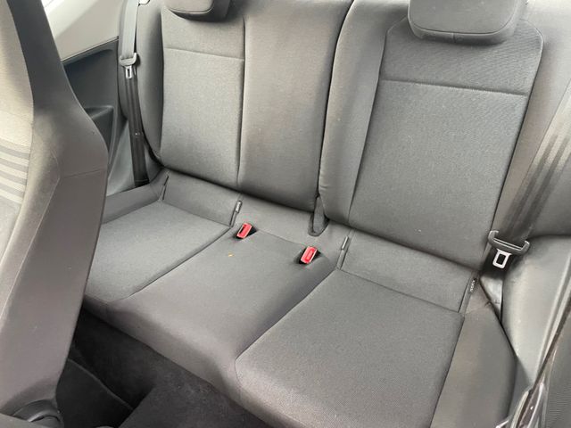Fahrzeugabbildung Volkswagen up! move up! BMT/Start-Stopp *TÜV/INSP. Neu*