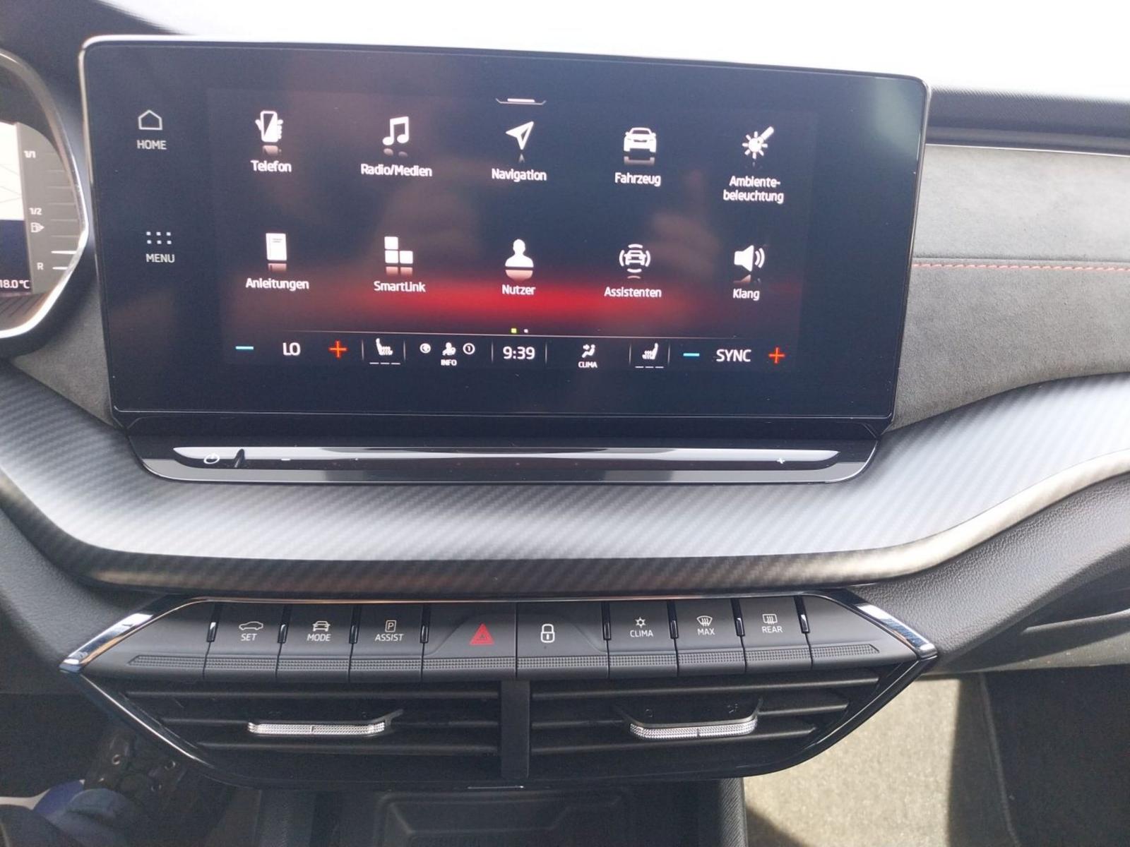 Skoda Octavia Lim. RS *AHK*DCC*NAVI*HUD*ACC*KAMERA*KES, миниатюра 7