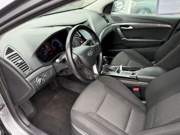 Hyundai i40 cw Family +LED+Navi+WR+SHZ+Autom+DAB