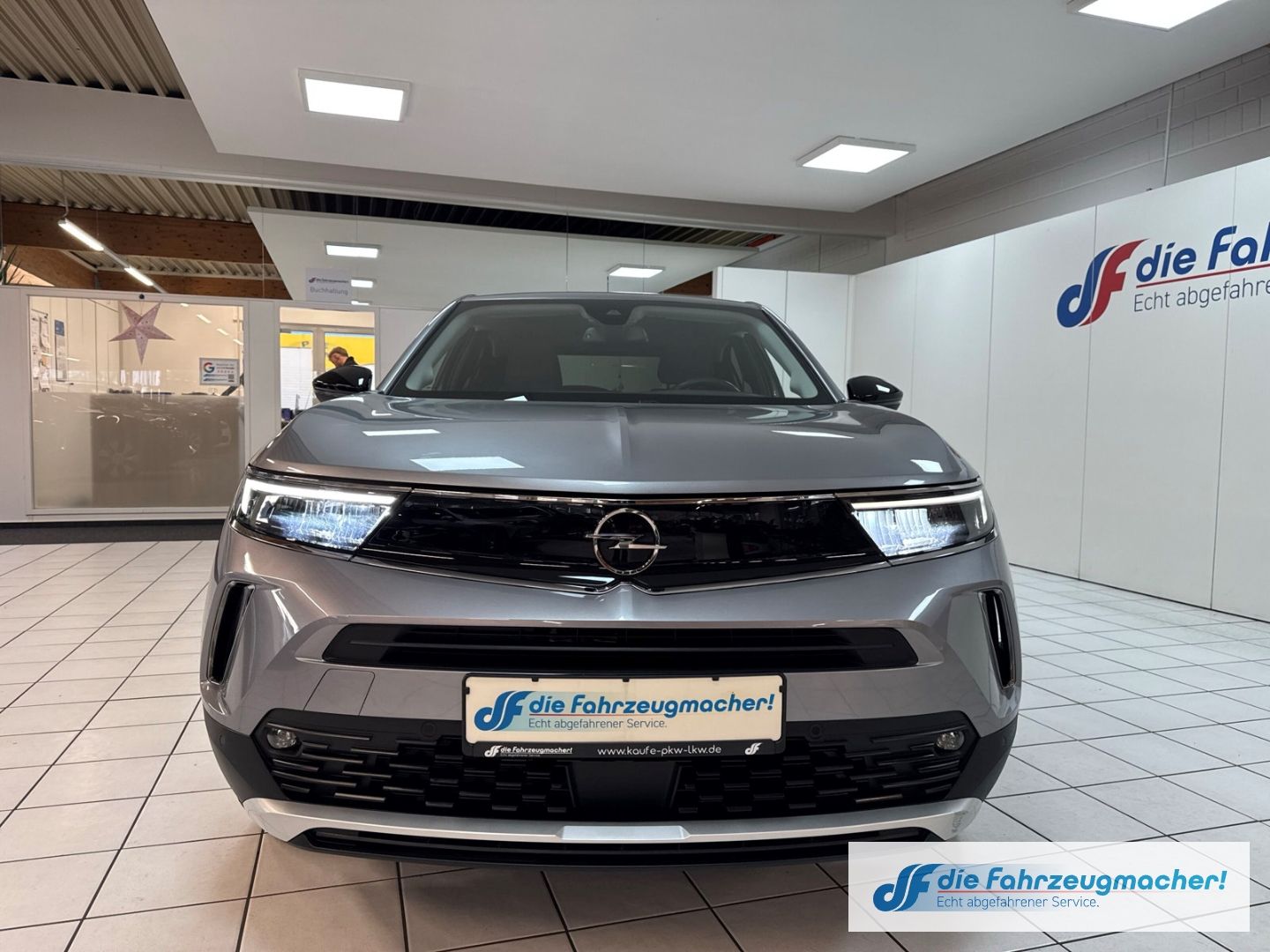 Fahrzeugabbildung Opel Mokka e Elegance Navi Digitales Cockpit LED ACC