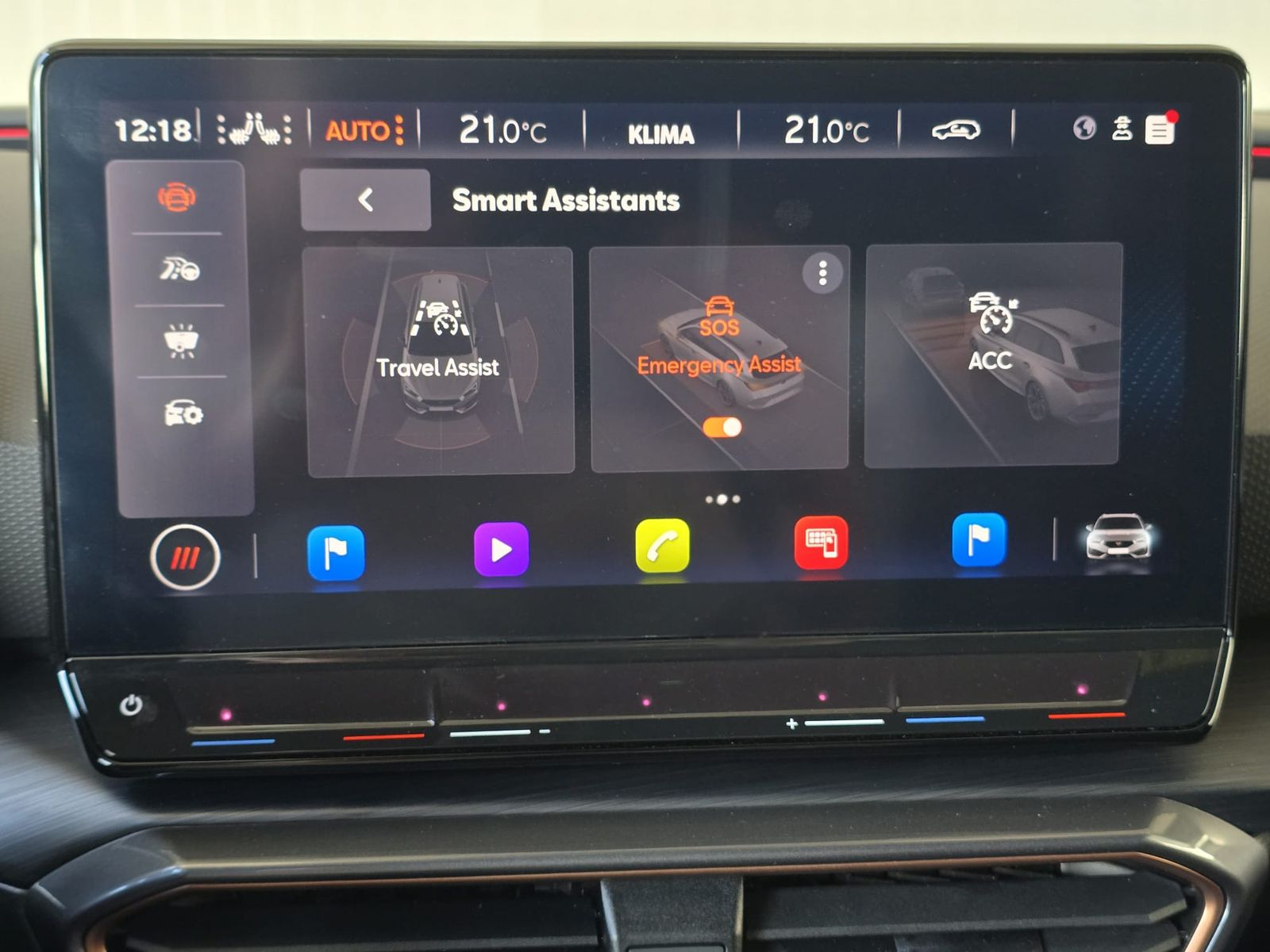 Fahrzeugabbildung CUPRA Leon 1.5 eTSI DSG MATRIX-LED*ACC*APP*KAMERA*18"