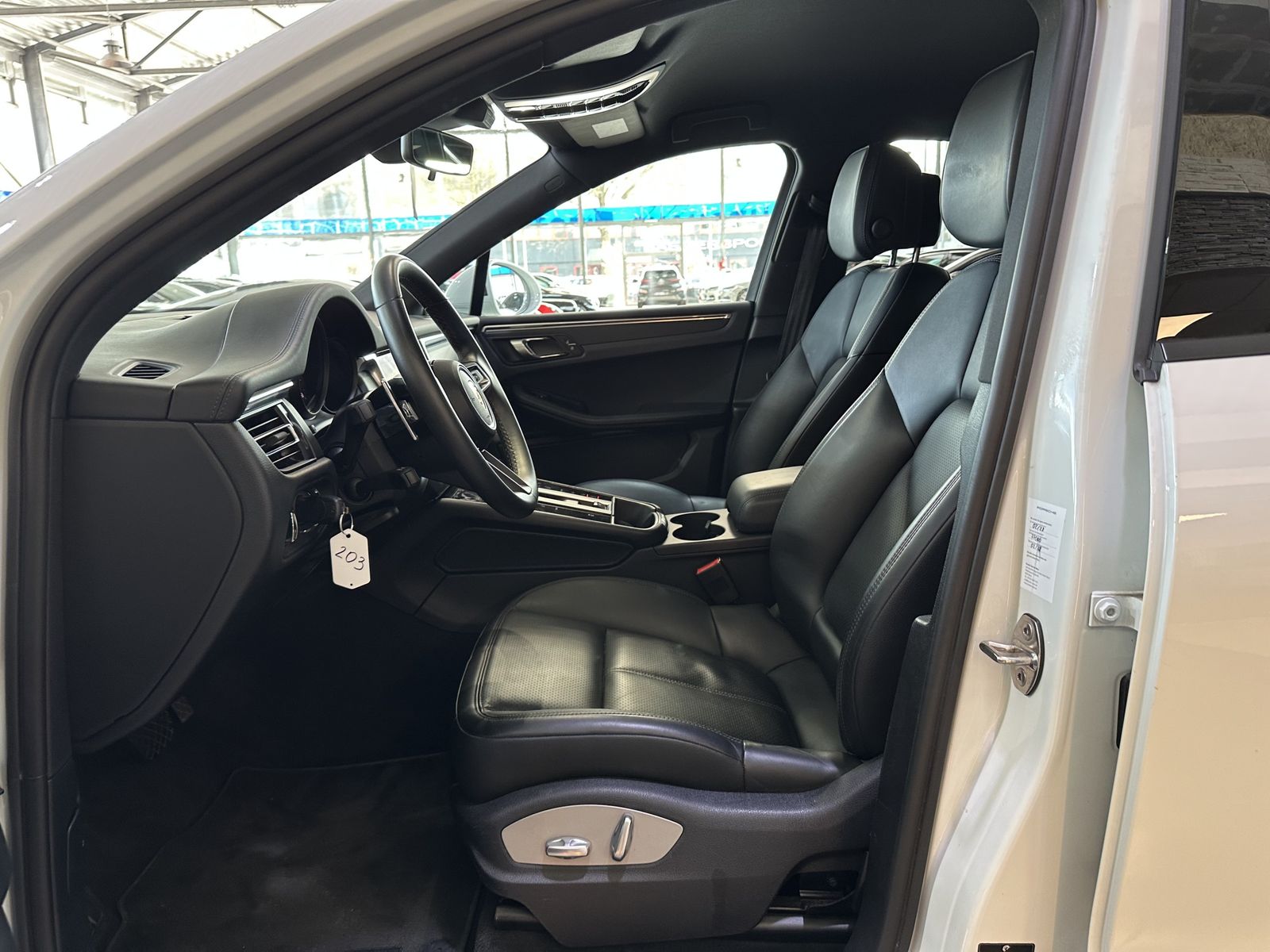 Porsche Macan Allrad*R.Cam*Navi*Leder*SHZ*LED*Tempomat foto 9