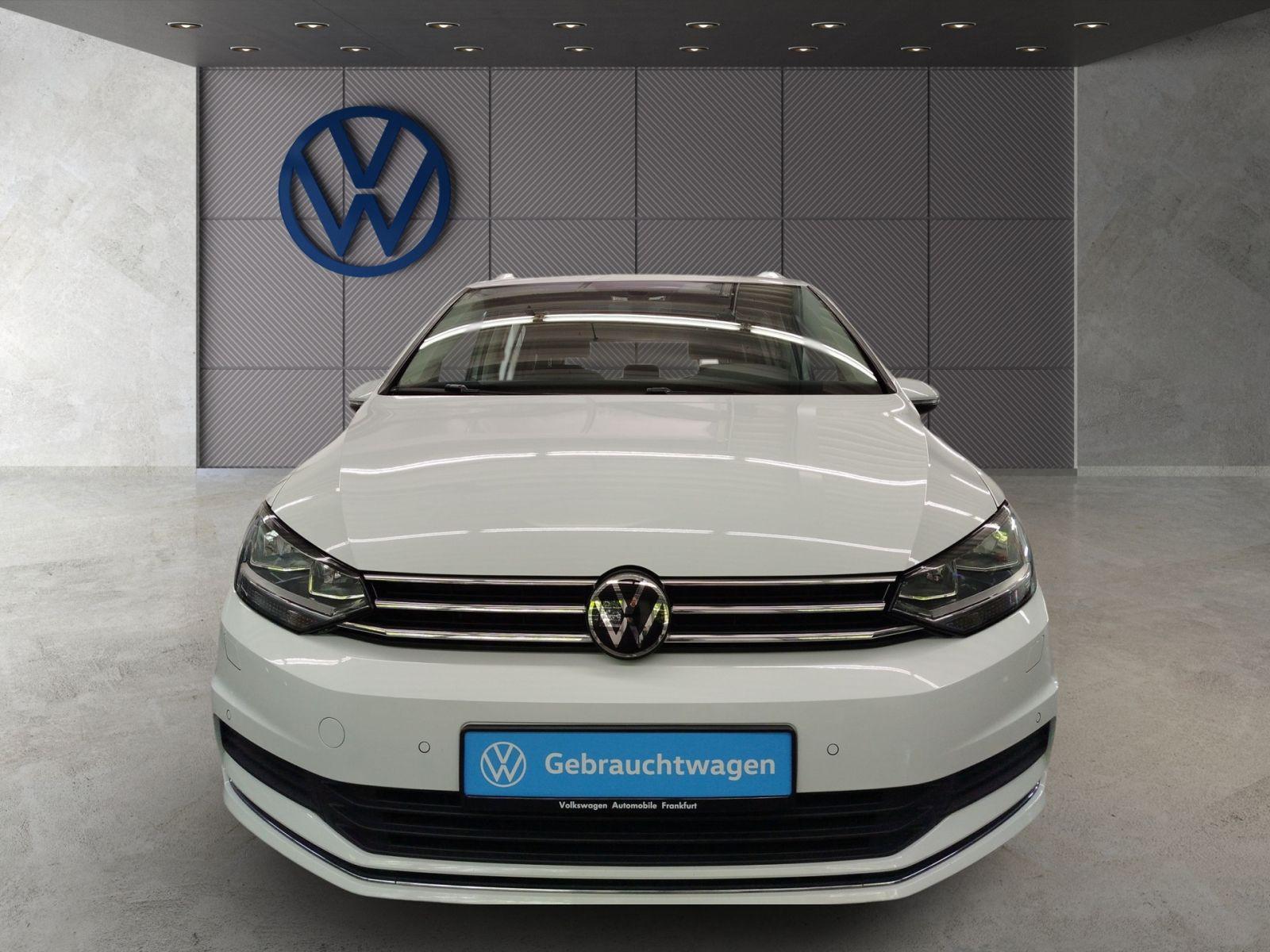 Volkswagen Touran 1.5 TSI DSG Active 7-Sitzer Navi ACC