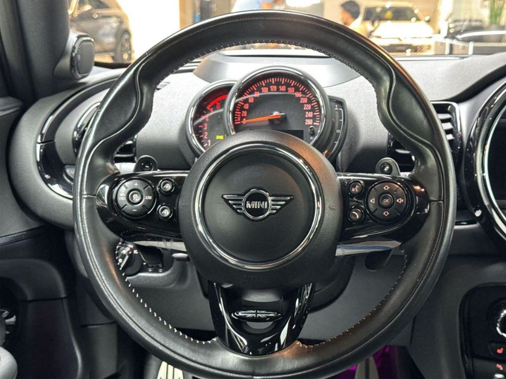 Fahrzeugbild 8