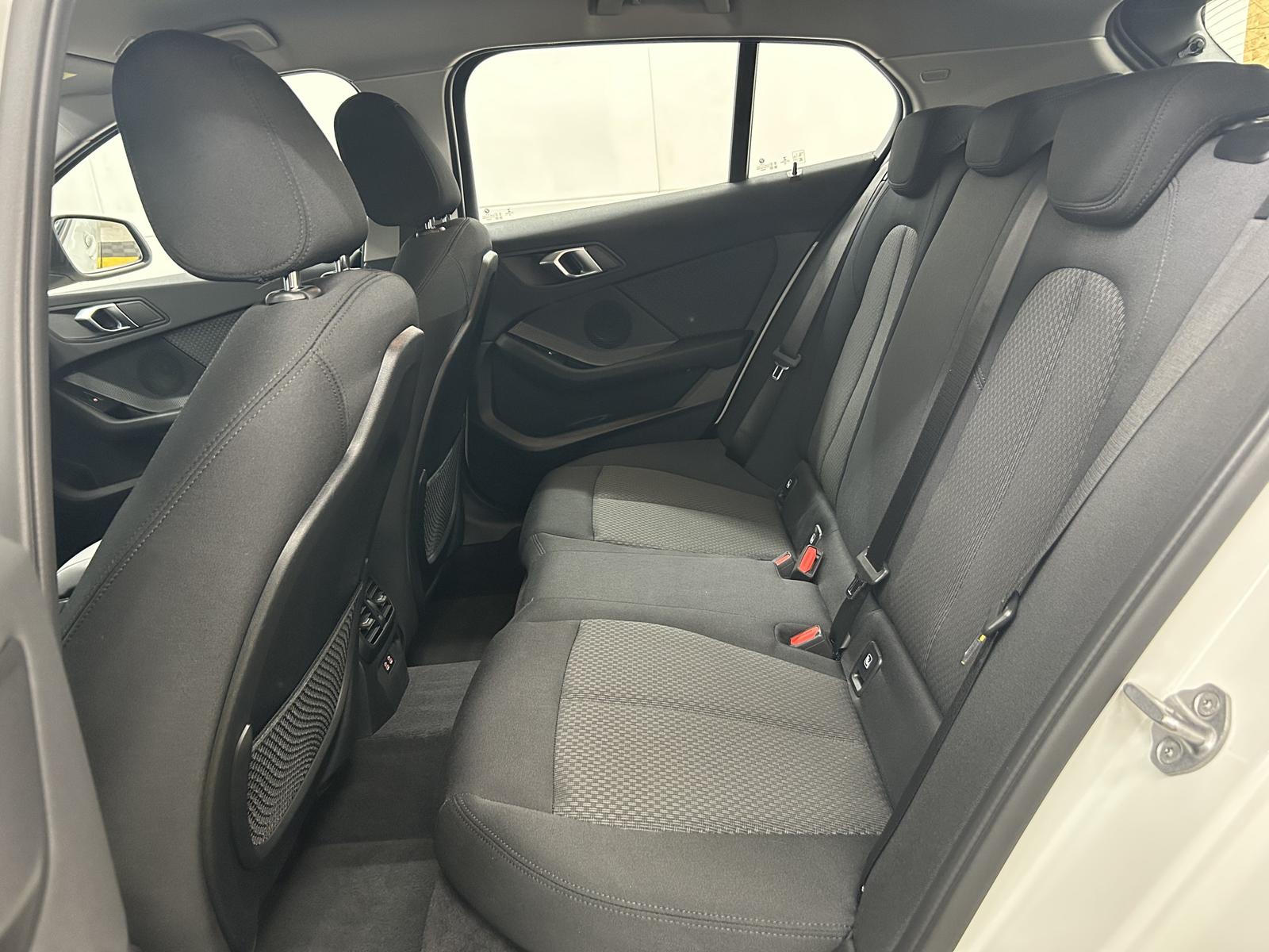 BMW 1 Series i Advantage+LED+KAM+Nav+Temp+Digitales Kombi, миниатюра 16