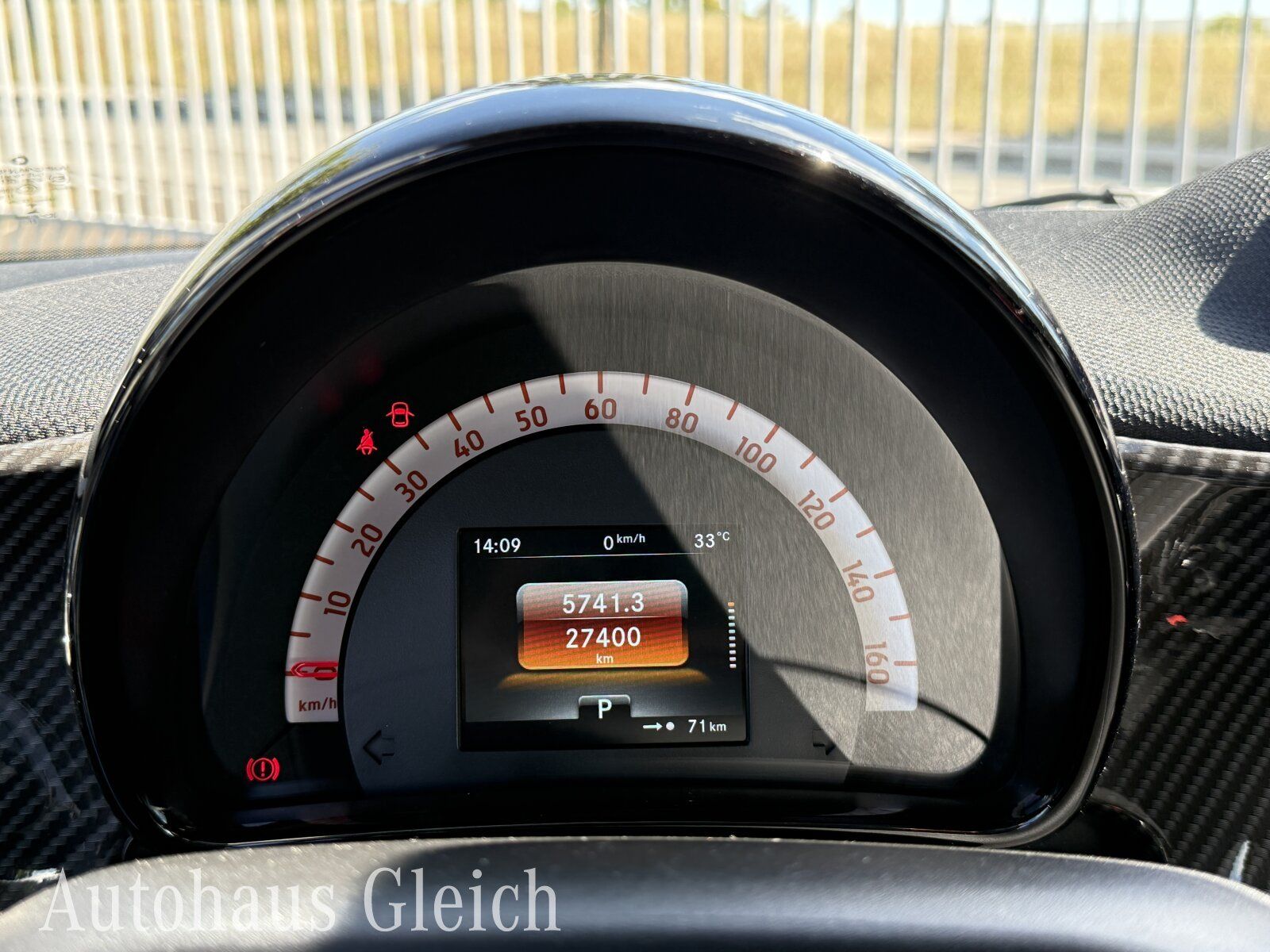 Fahrzeugabbildung Smart EQ passion Navi/Pano.-Dach/Klima/LED/Sitzhzg./BC