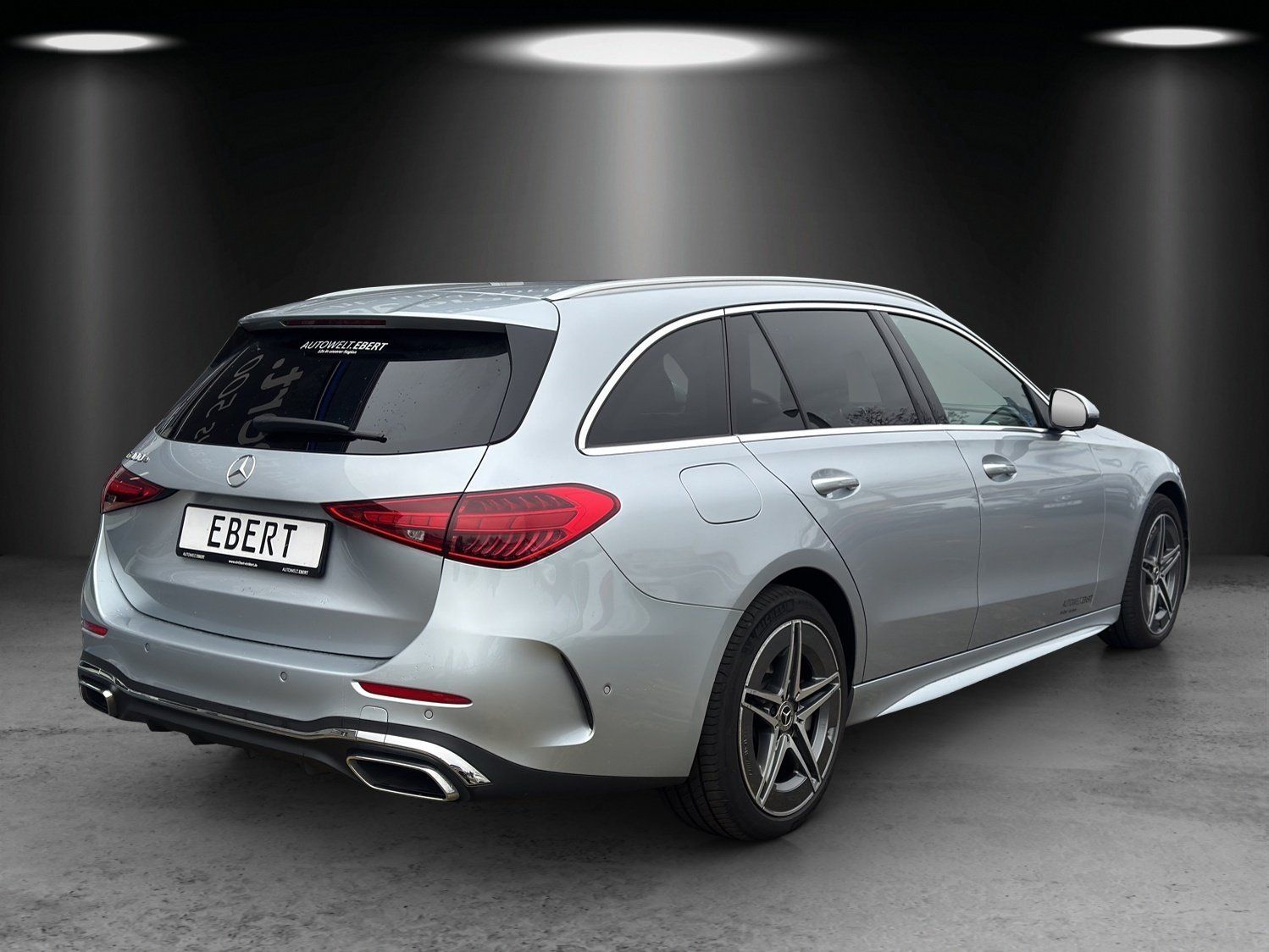 Fahrzeugabbildung Mercedes-Benz C 300 e T AMG Distro PANO Burme3D KeyGo 360°