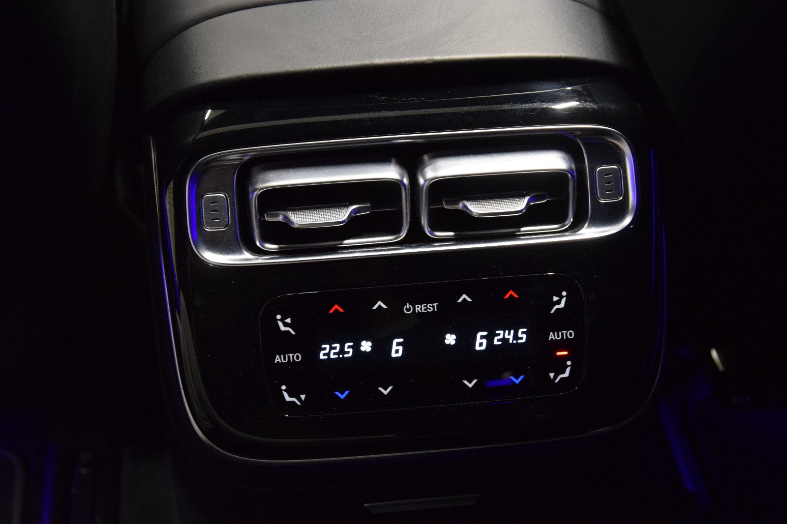 Fahrzeugabbildung Mercedes-Benz S 400 d 4Matic Lang AMG Pano TV Burmester HeadUp
